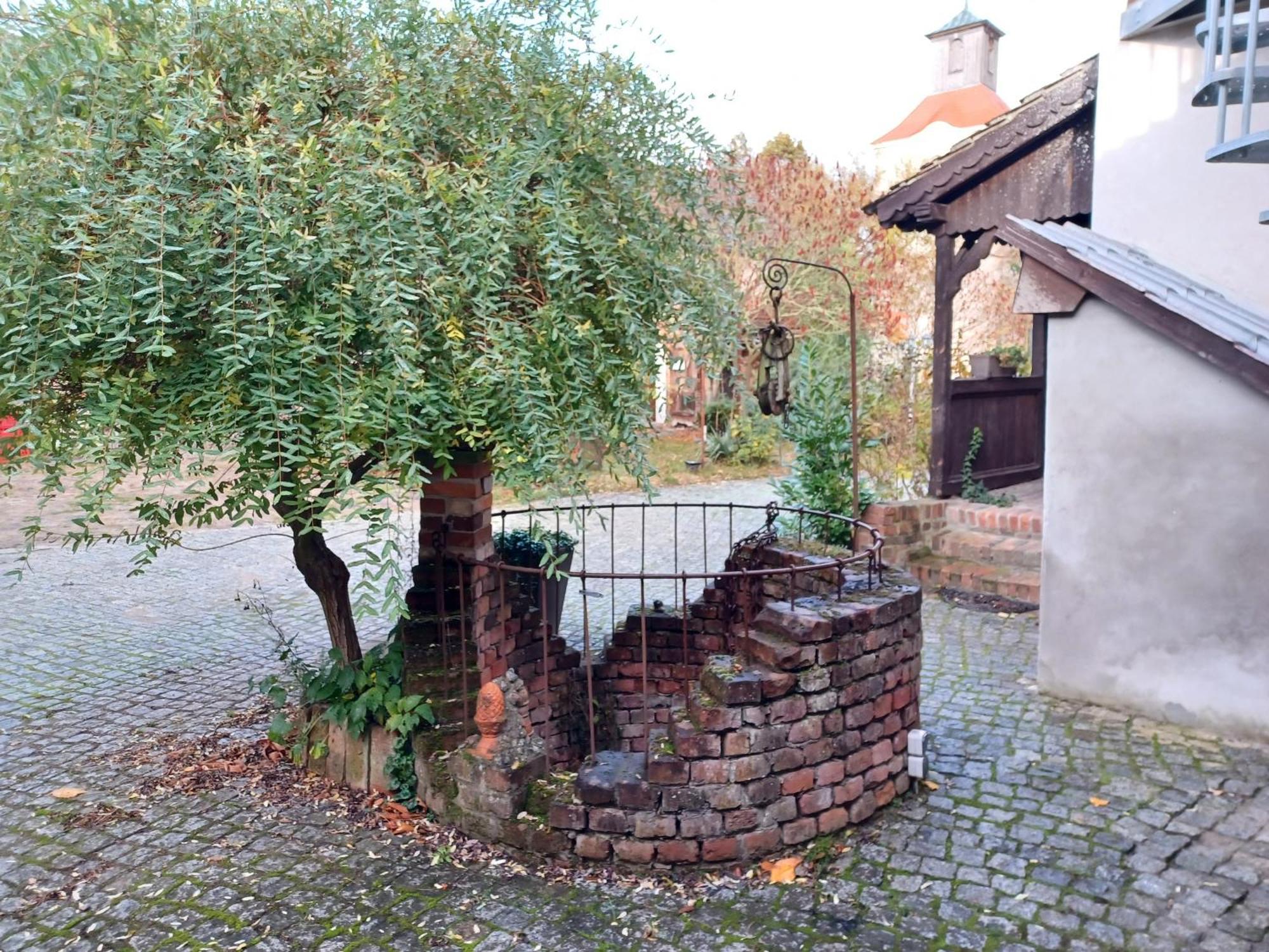 Kleine Galerie Apartment Fuer 3 Mit Kueche Kamin Netflix Parken Und Hofladen Steinhofel Eksteriør billede